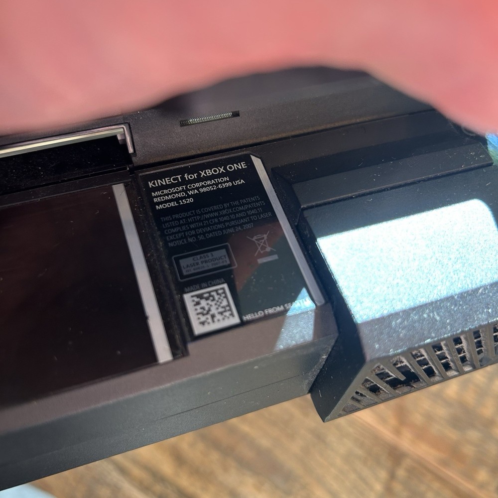 Microsoft Xbox One Kinect Camera Motion Sensor Bar Model 1520 Works Tested