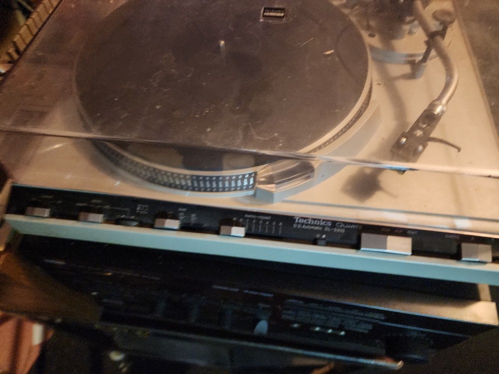 TECHNICS SL-5300 QUARTZ DIRECT DRIVE AUTOMATIC TURNTABLE