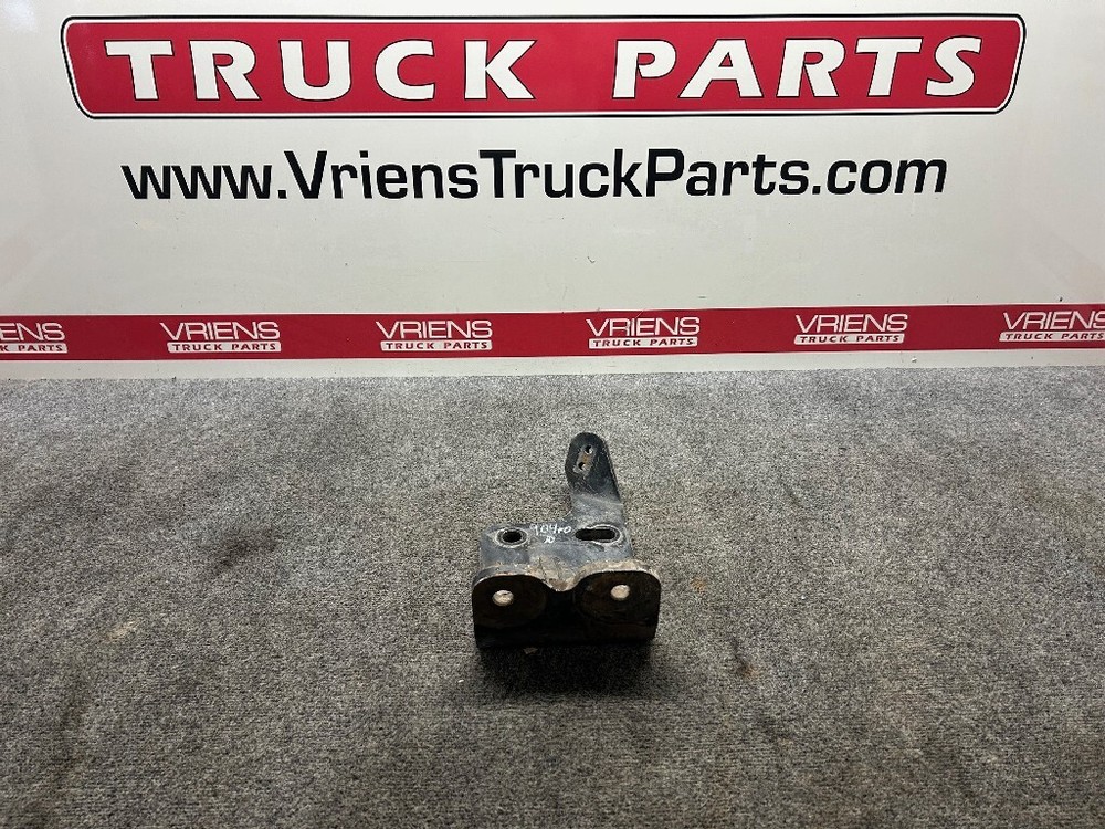D62-6034 MOUNT-ENGINE SPRT REAR STL PETERBILT