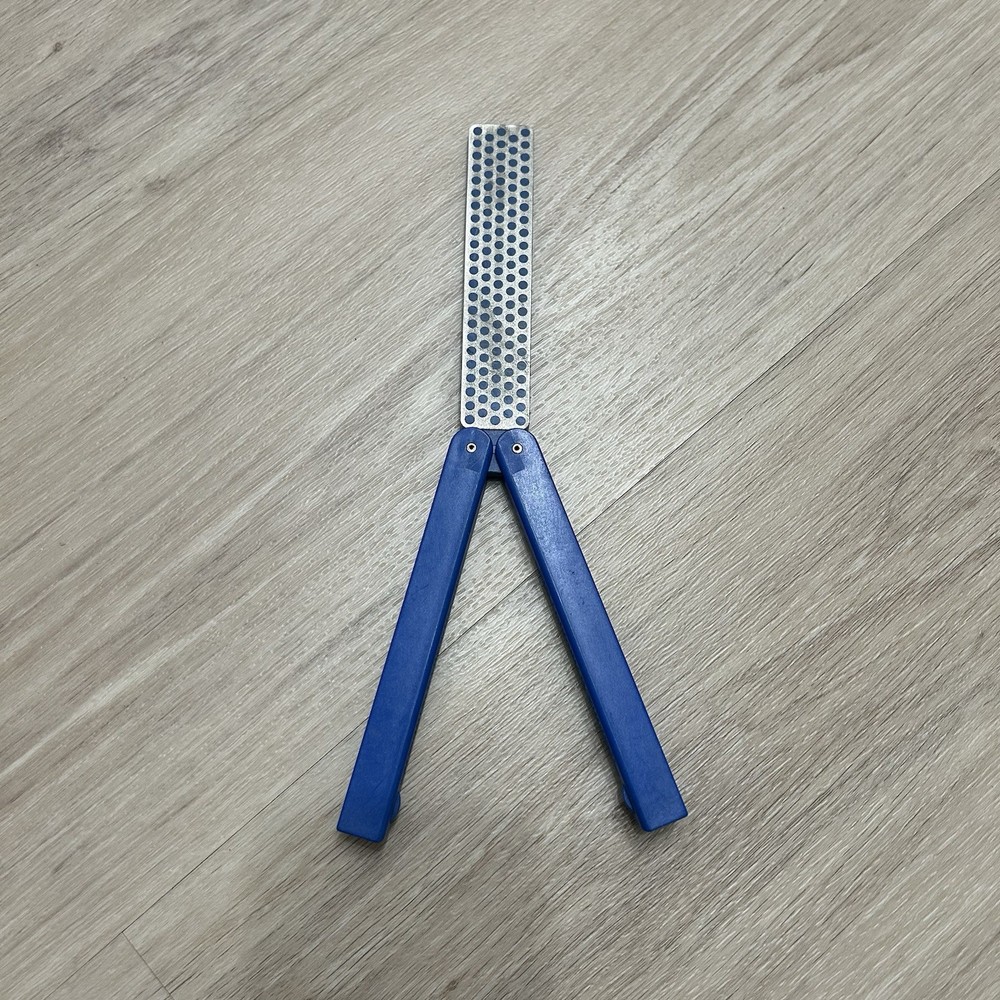 Vintage  DMT Diafold knife sharpening BLUE Model Butterfly Style