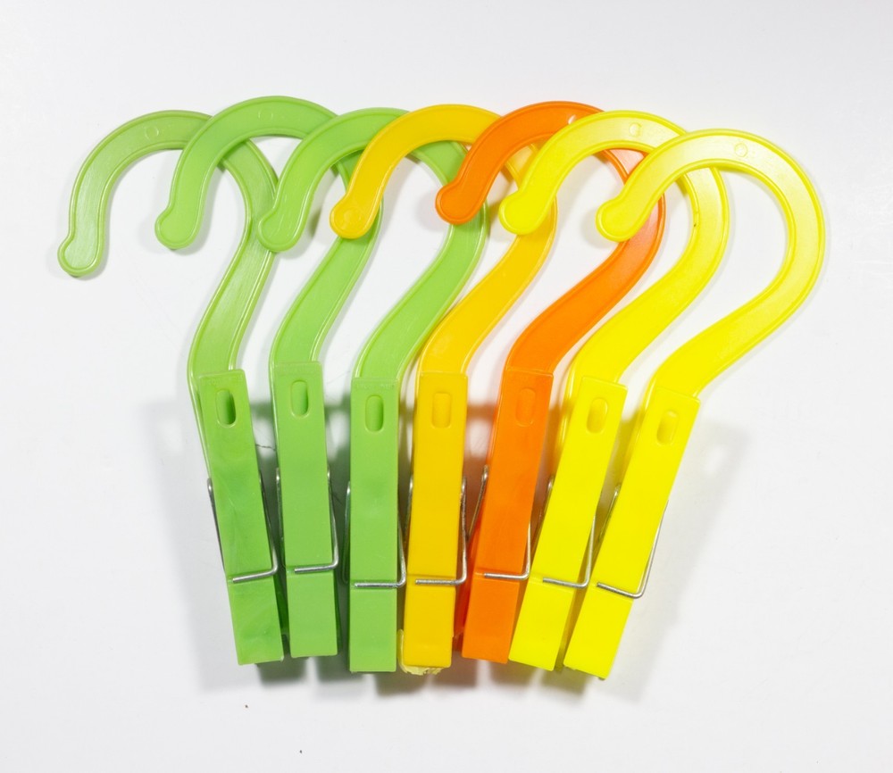 Laundry Hooks Boot Hangers Plastic Clothes Pins Hanger Clips Multicolor 7pcs