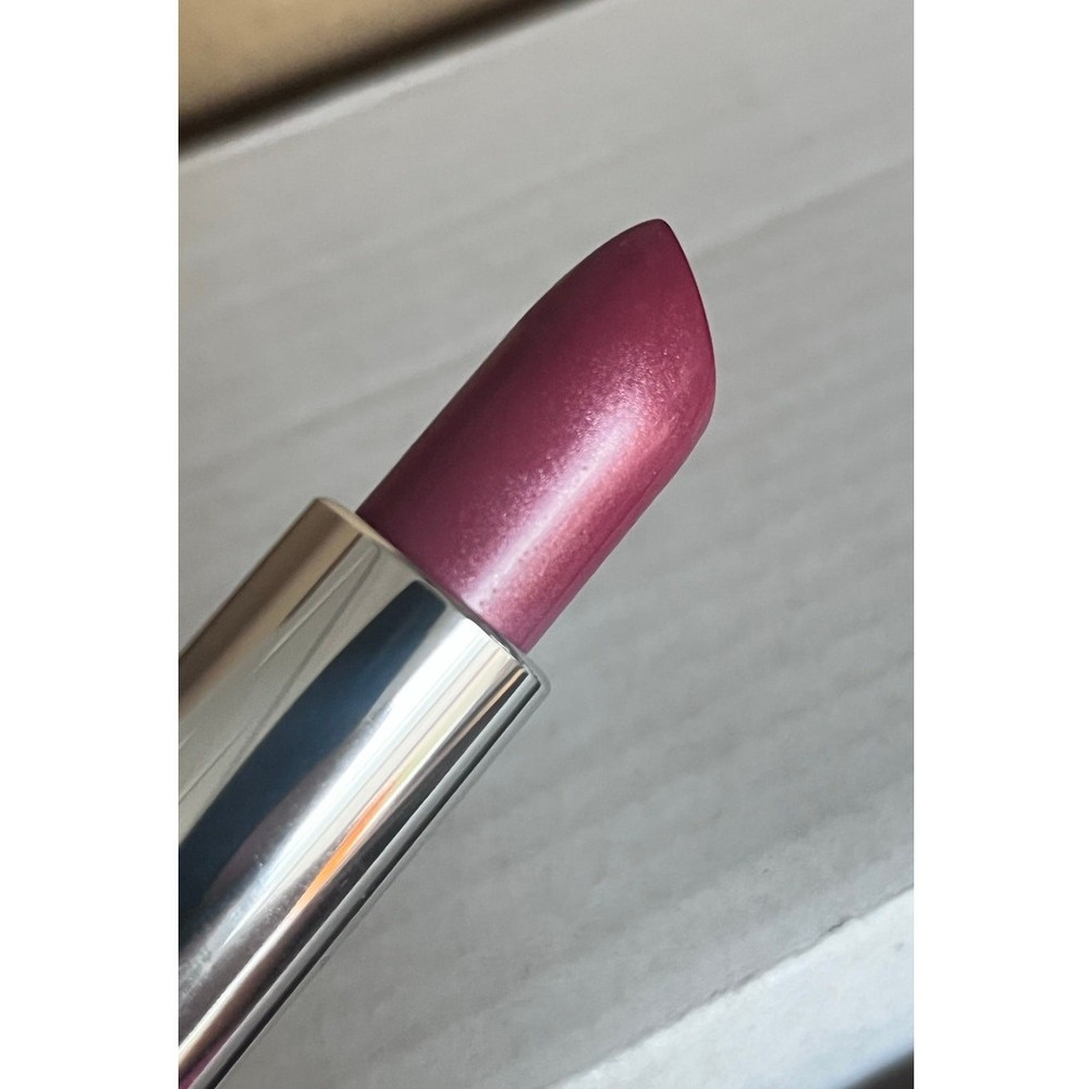 Clinique Different Lipstick A2 ROSE TAFFY - White Cap