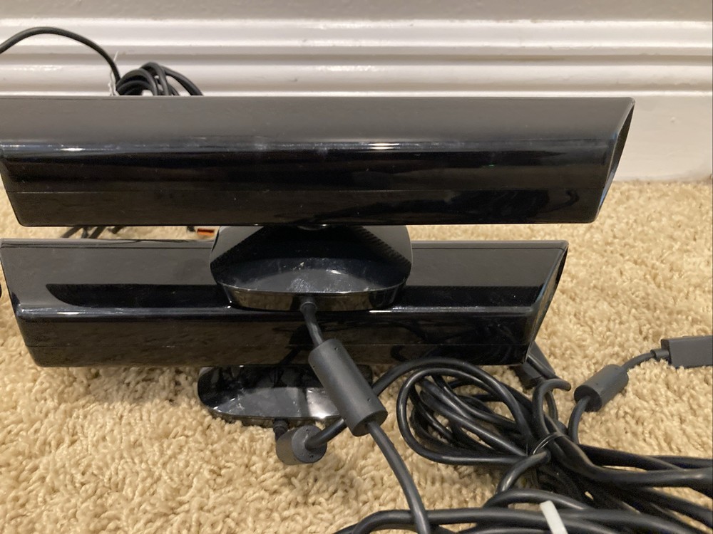 Microsoft Xbox 360 Kinect Sensor Lot of FOUR - Tested!