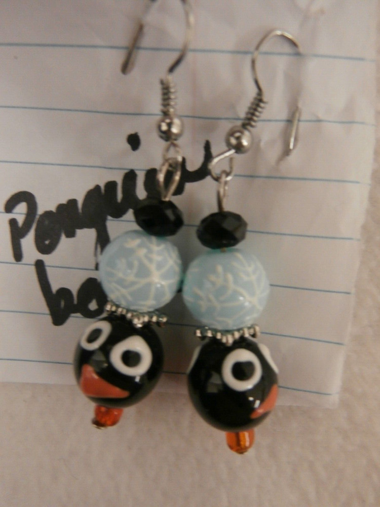 PENGUIN BEAD PIERCED EARRINGS. 2” LONG.