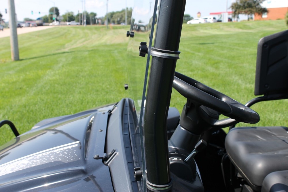 KUBOTA SIDEKICK RTV-XG850 WINDSHIELD
