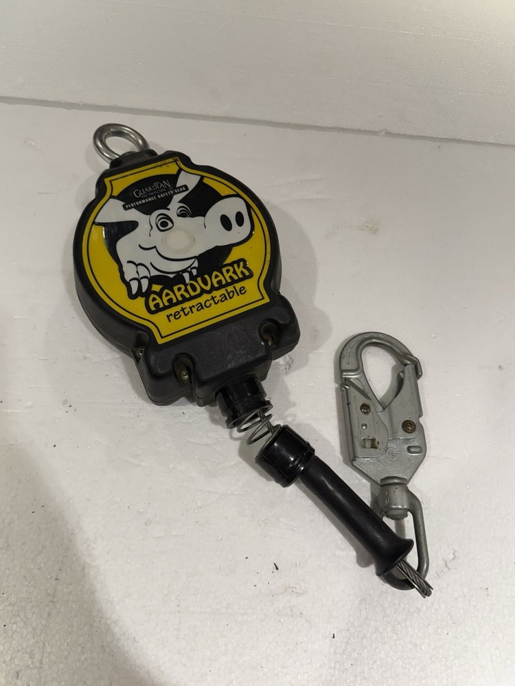 Guardian 20’ Cable Retractable