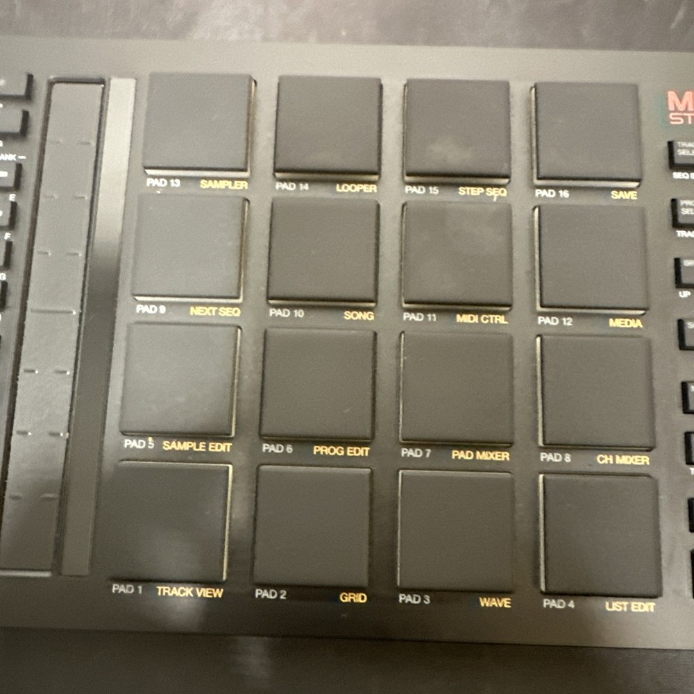 Akai Professional MPC Studio Music Production Controller and MPC Software