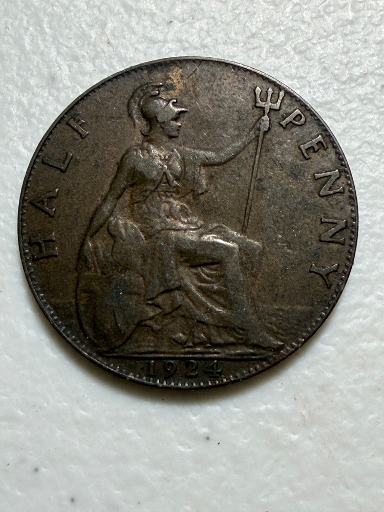 1924 British bronze halfpenny coin