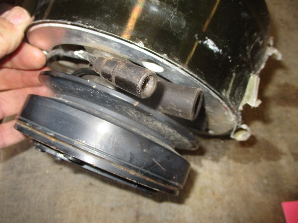 NOS 2-Wire A/C Air Conditioning Compressor 24v V-Belt, HMMWV