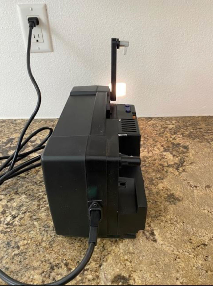 CHINON 3000GL DUAL 8mm PROJECTOR -adjustable speed.