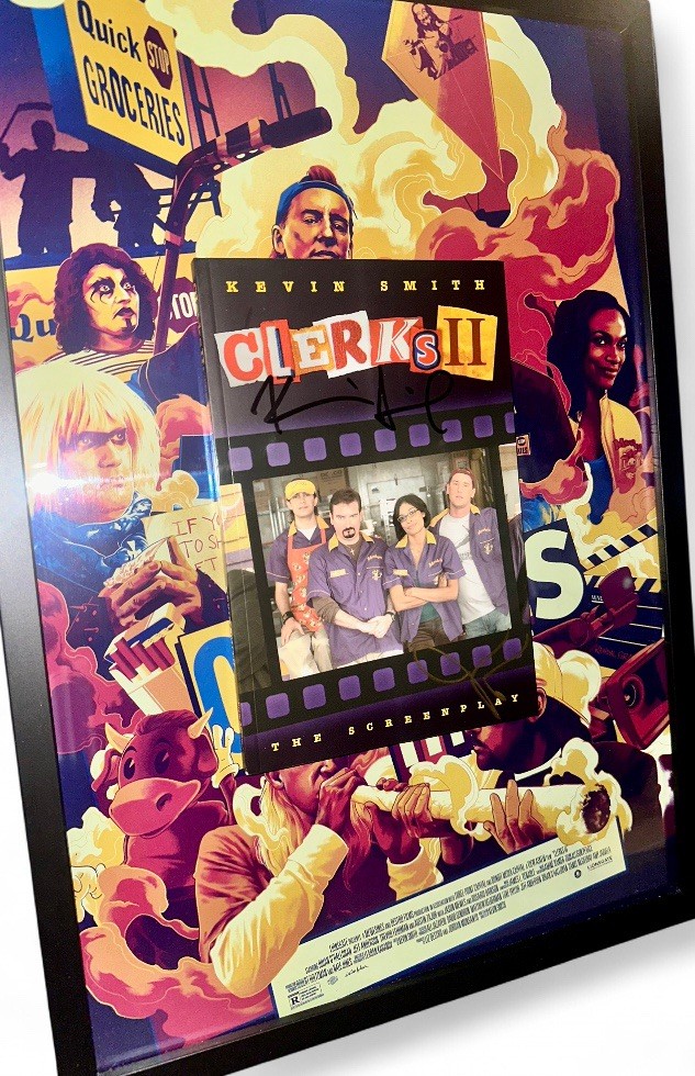 Clerks III movie merch bundle