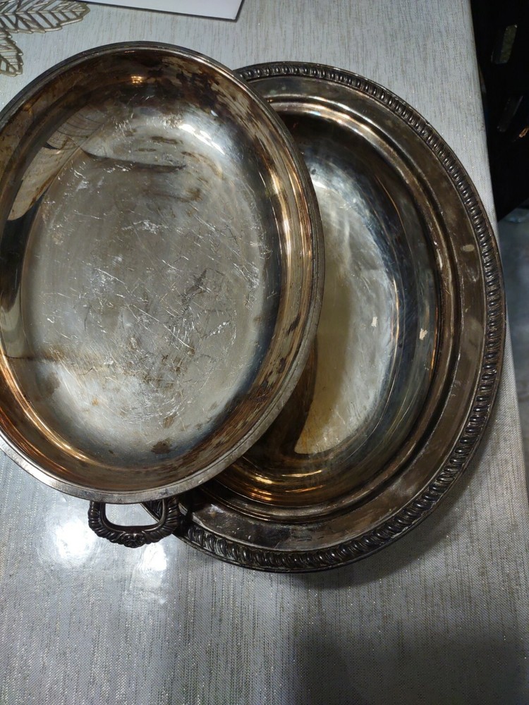 Cheshire Silver Plate Covered Vegetable Dish