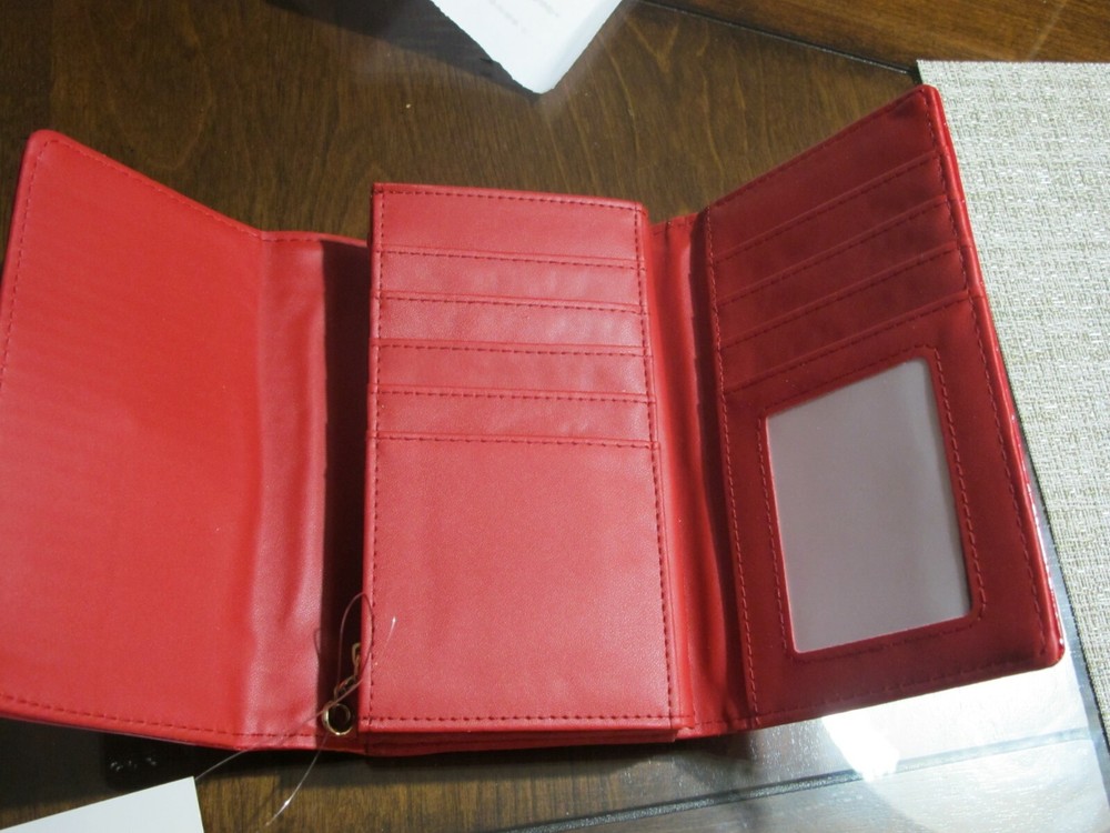 NWT Bello Tutti Tri Fold Wallet - Red