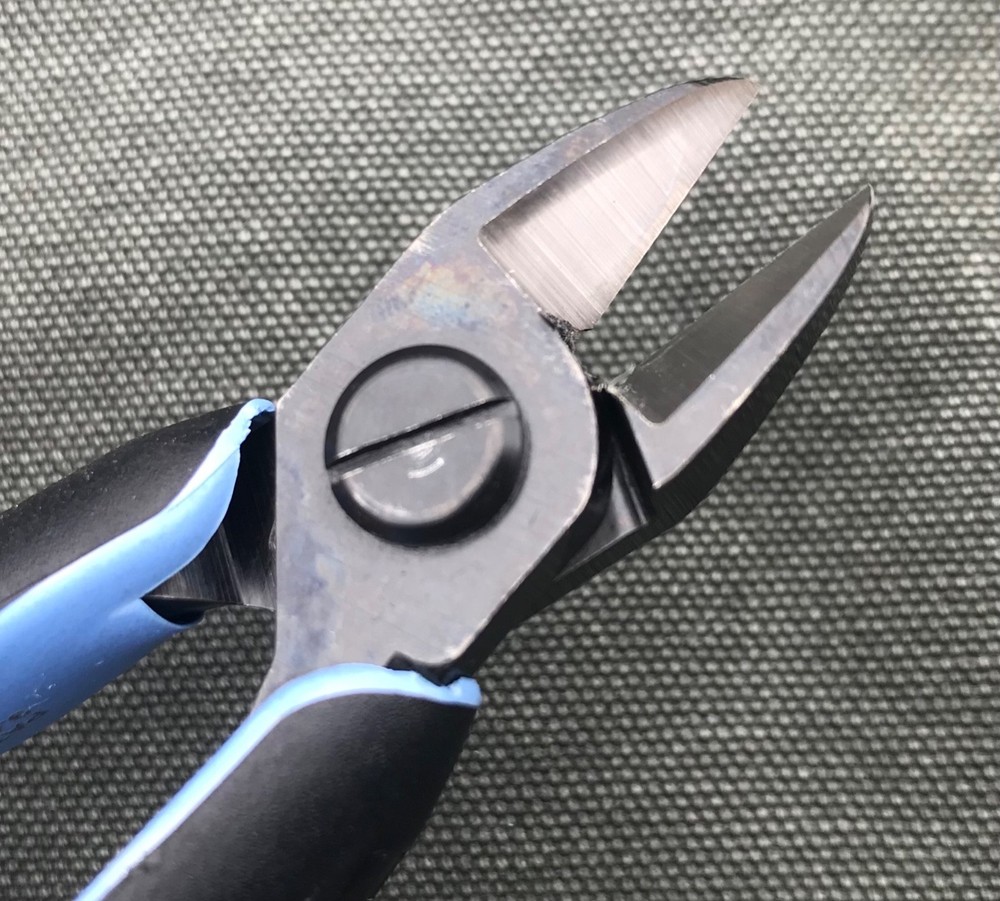 RX8162 Lindstrom diagonal side wire cutter, cuts
