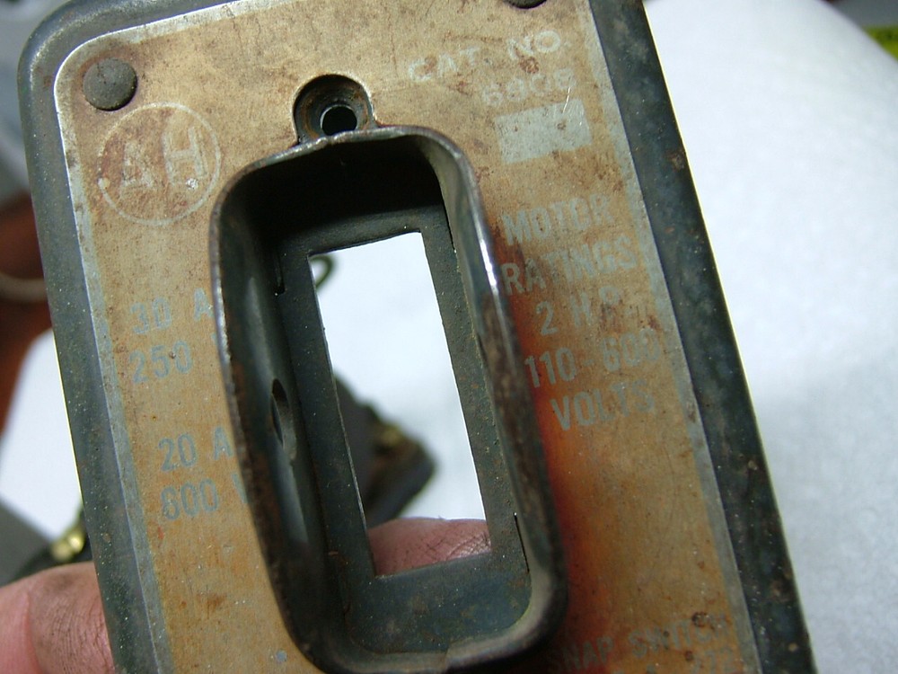 VINTAGE ARROW HART SNAP SWITCH START/STOP 2 POLE