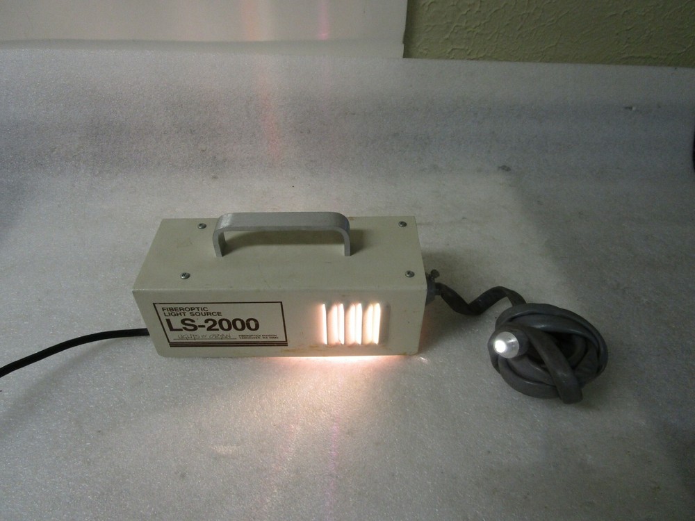 Lights by Oryan Fiber Optic Light Source LS-2000