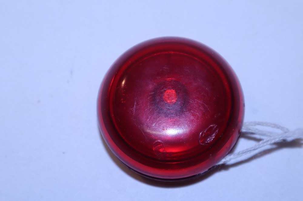 Vintage Hyper Duncan Red Imperial Yo-Yo with String