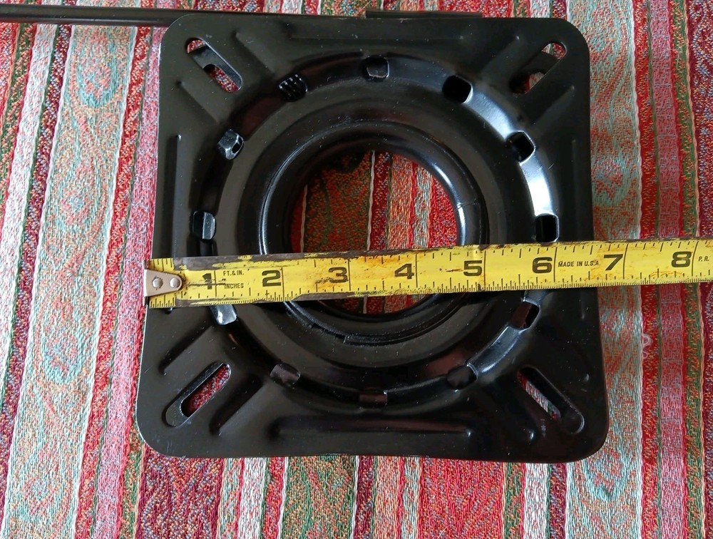 Springfield Marine Locking Swivel Seat Base