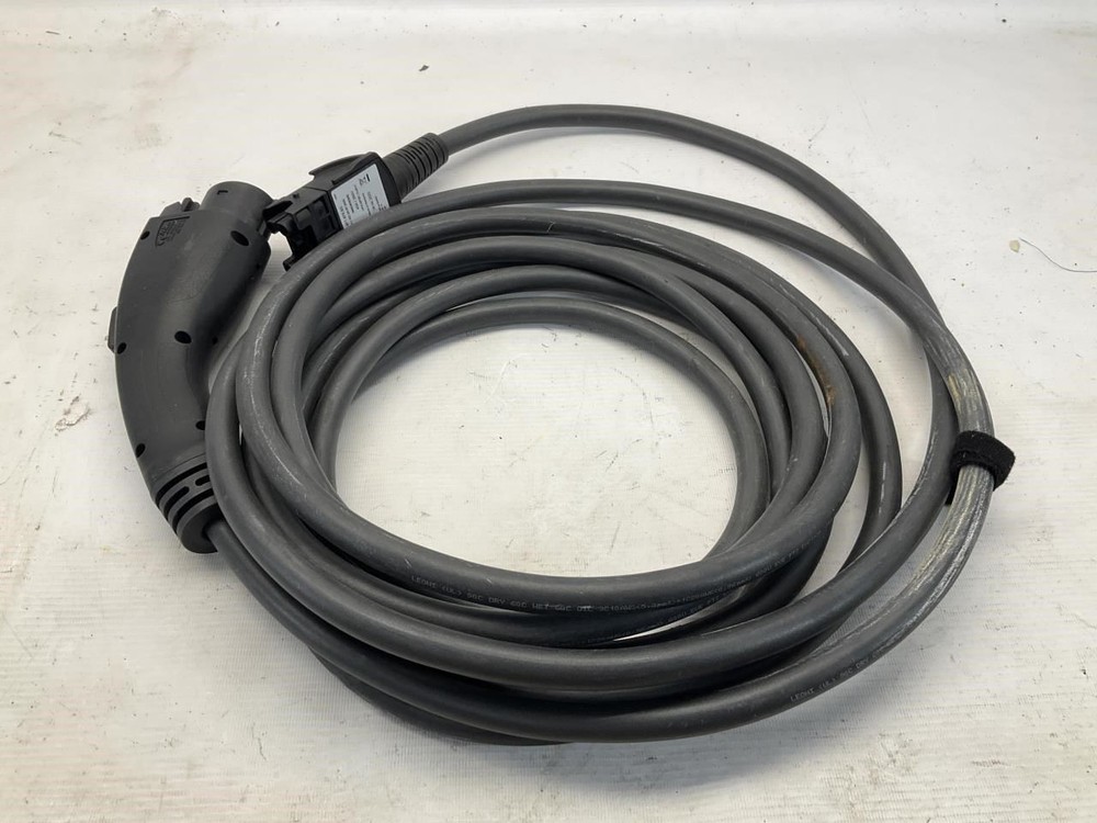 21–23 Porsche Taycan High Voltage Charge Cable T