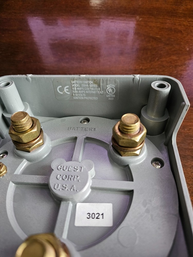 Guest 2304A Battery Heavy-Duty Switch