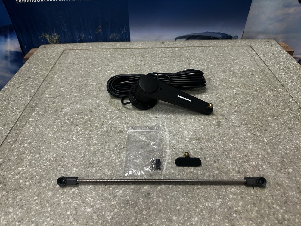 Raymarine Z230 Rotary Rudder Reference Feedback P#E70100