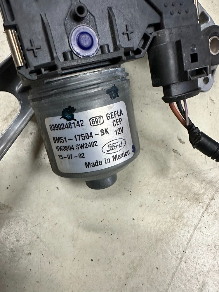 Ford Focus 2012-2018 Passanger Right Windshield Wiper Motor