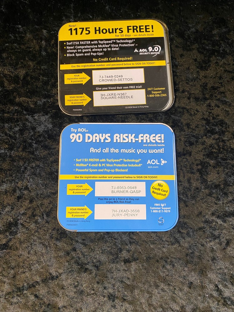 2 AOL disc in Collector Metal Tin.