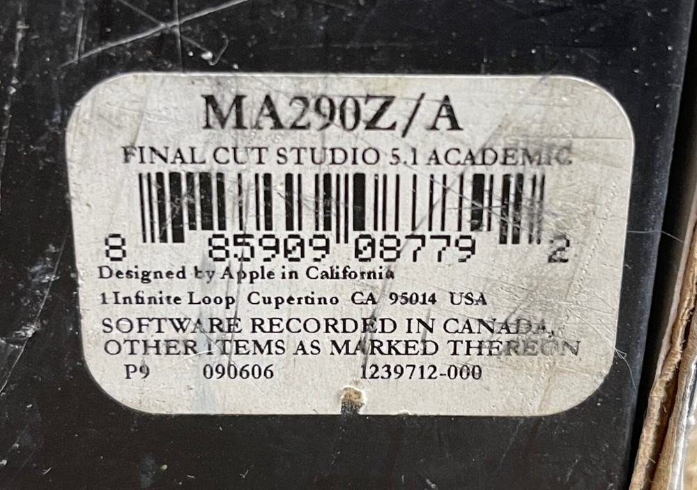 Apple Final Cut Studio Academic (MA290Z/A) w/2 Licenses
