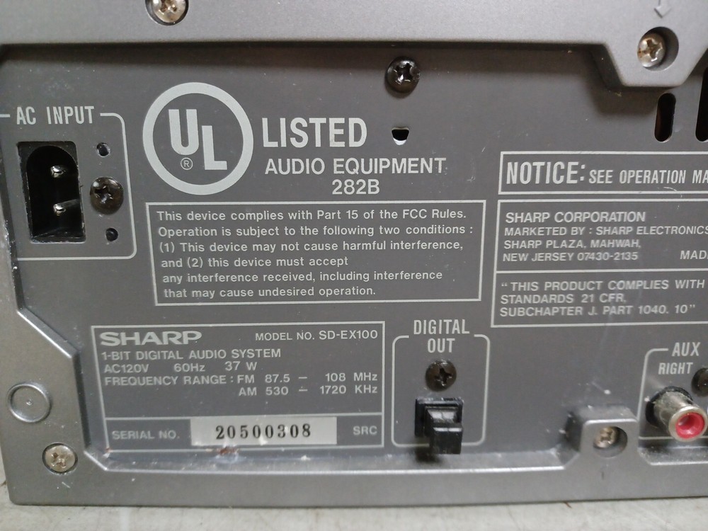 VINTAGE Sharp 1-Bit Digital Audio System SD-EX100 CD Player 2002 - TESTED