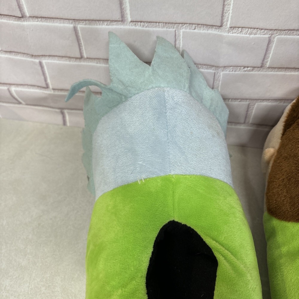 Rick and Morty Slippers (Size: Medium 7/8)