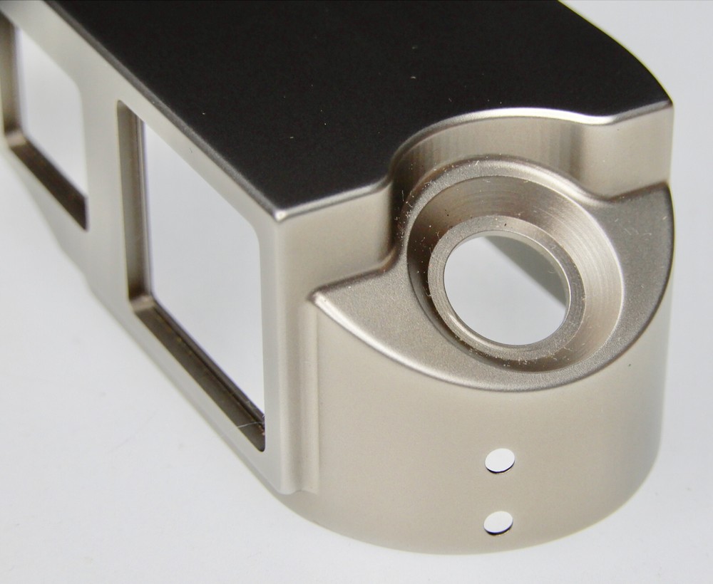 Leica M6 Titanium TTL 2002 Top Plate ............... MINT