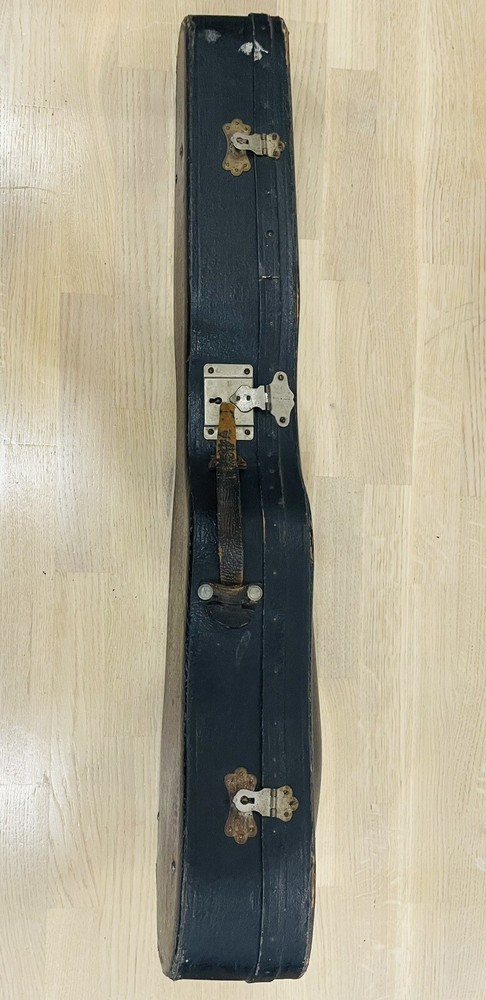 Old vintage violin case