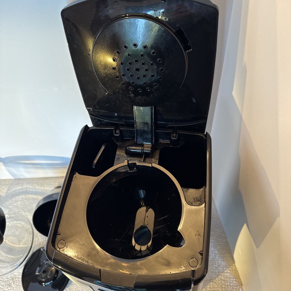 Cuisinart PerfecTemp 14-Cup Programmable Coffee Maker CBC-6800PC