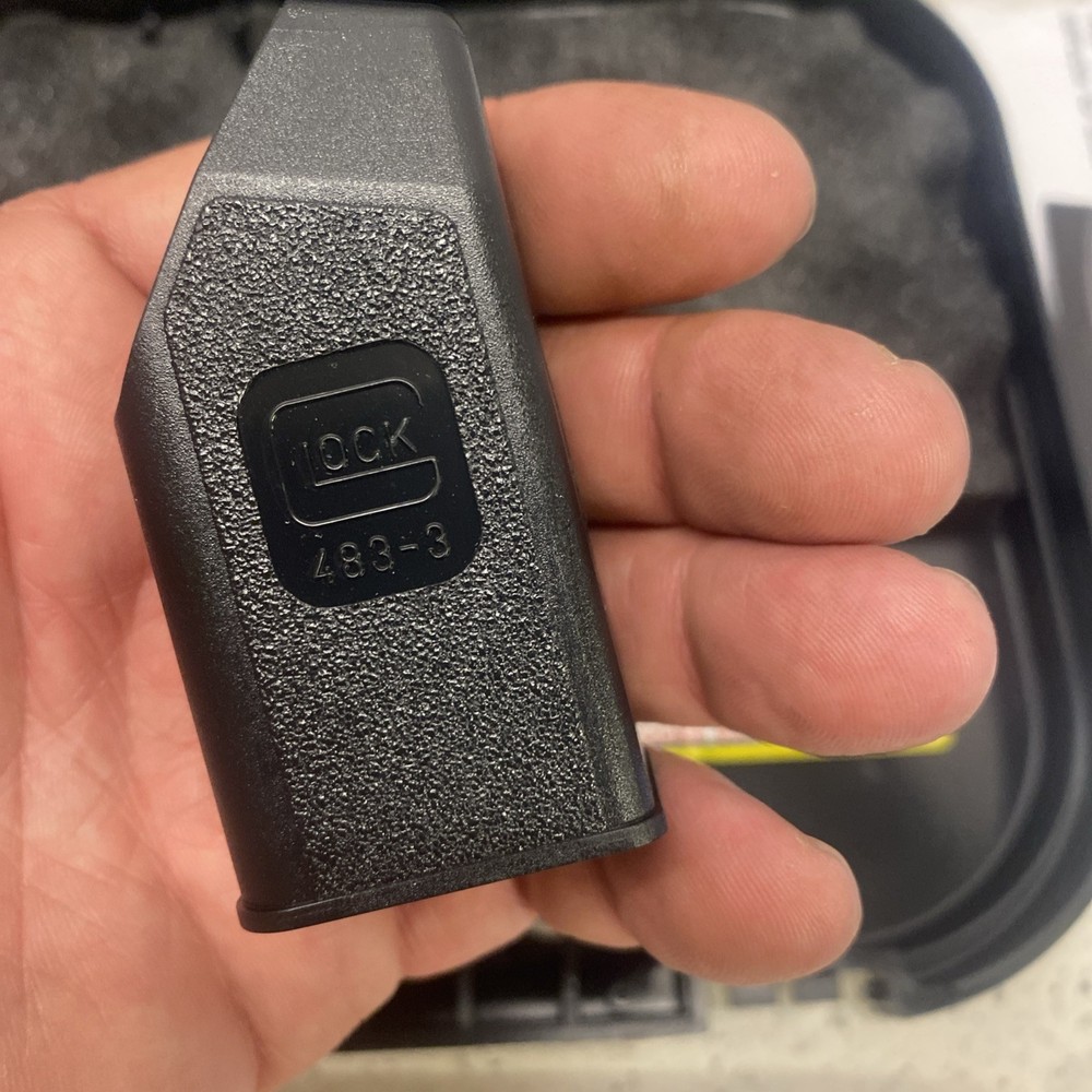 Glock 17 Original Plastic Case W/extras
