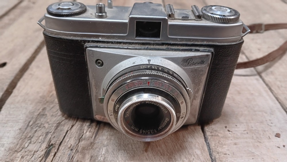 Vintage 35mm Kodak Retinette Camera