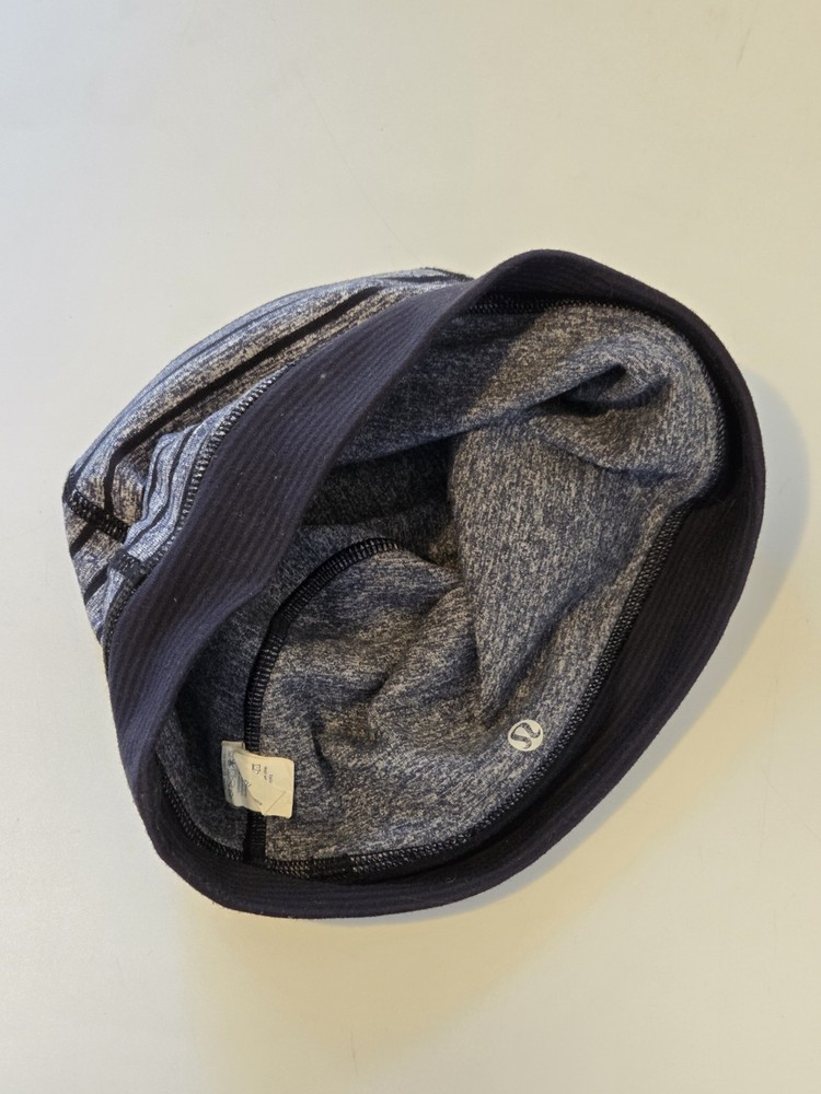 Lululemon Athletica One Size Running Hat Skull Cap Nylon Polyester Spandex Gray