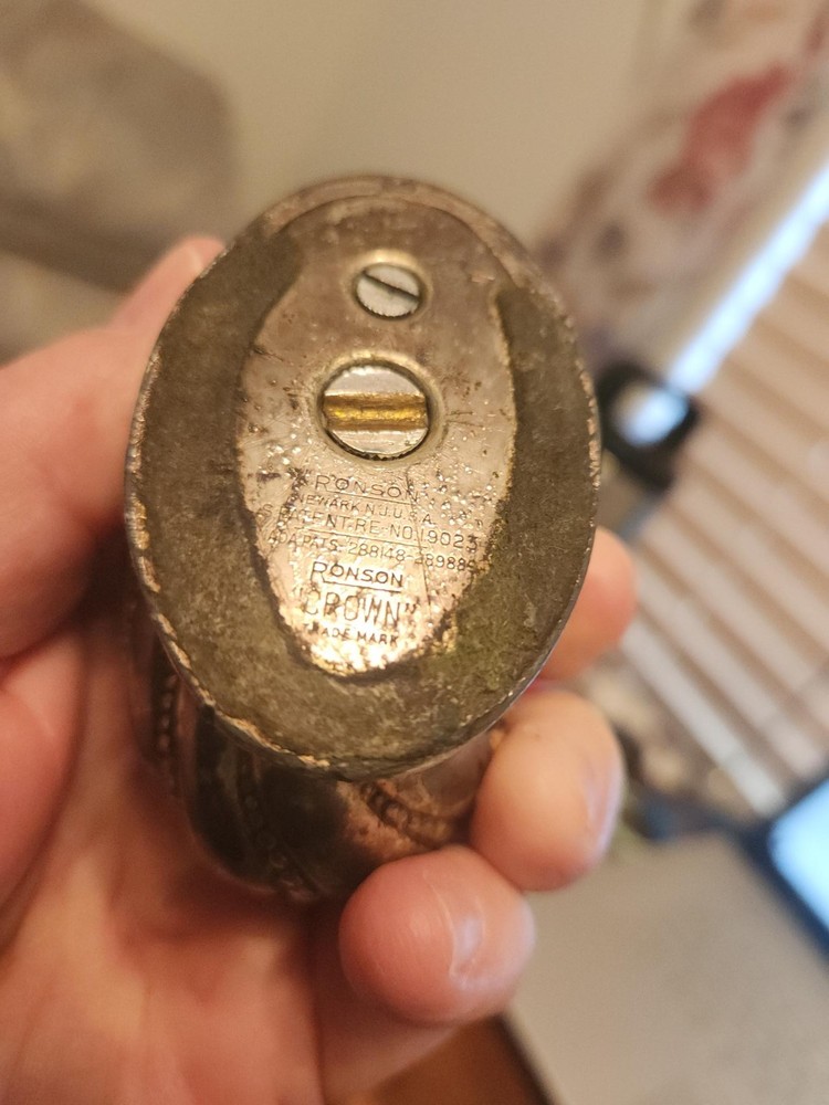 Vintage silver-plated Ronson Crown table lighter