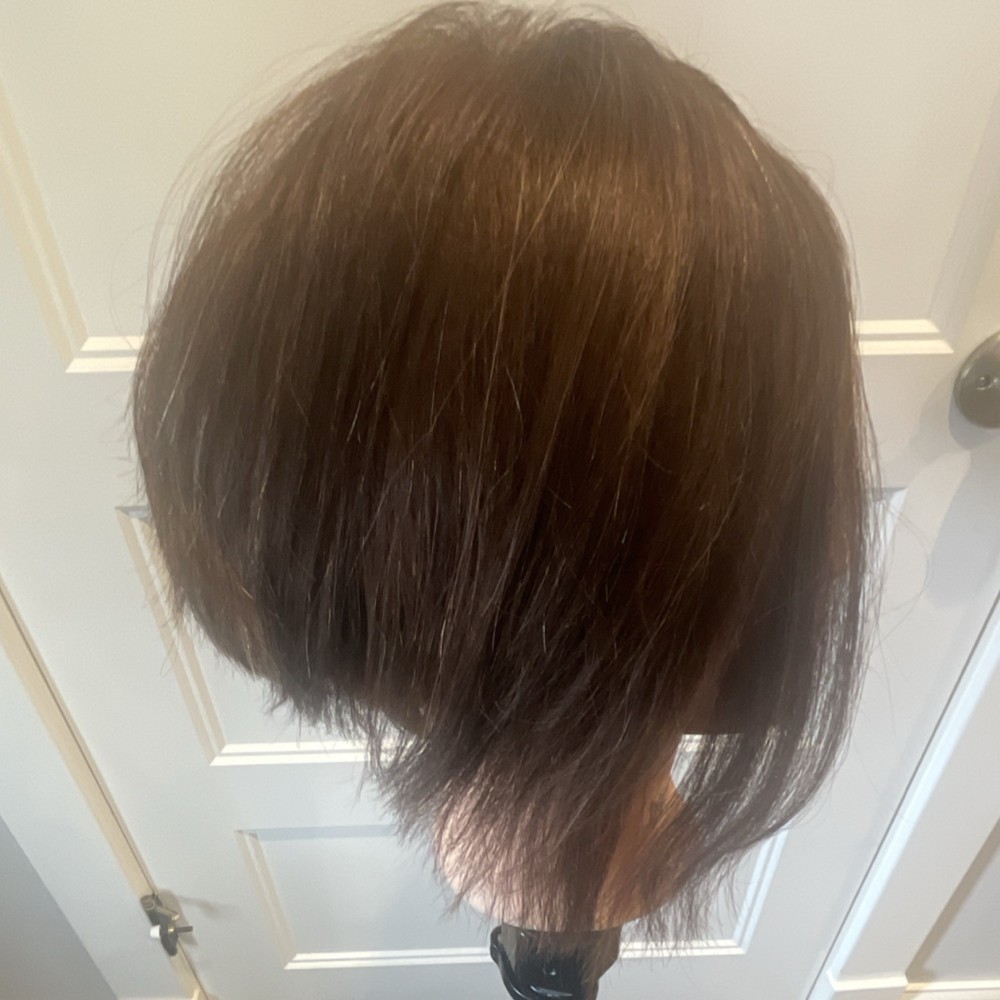 HairArt-short brown Mannequin head-e