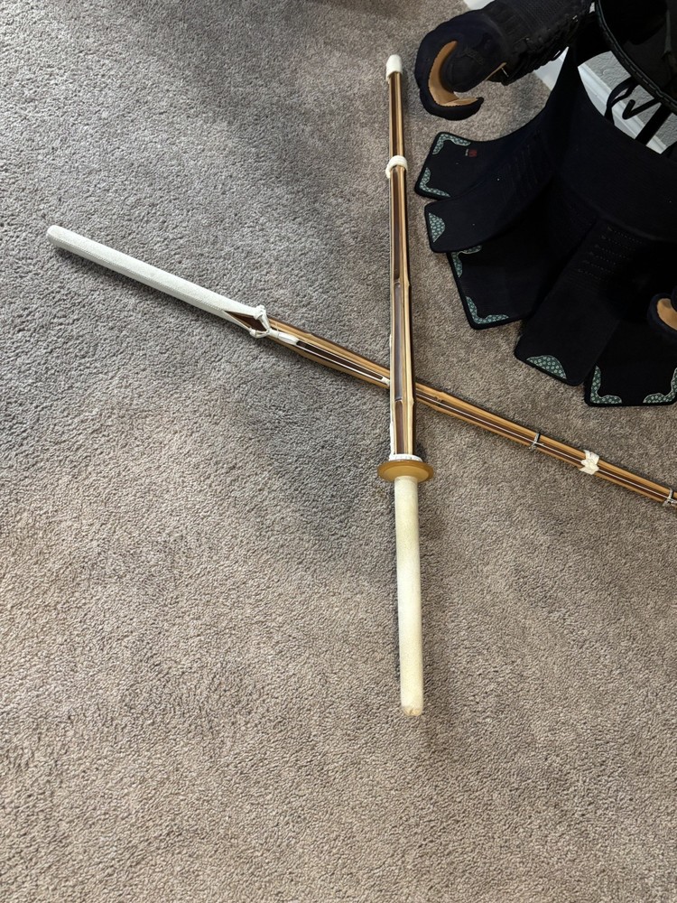 Full Set Kendo Armor with Stand - Size Large