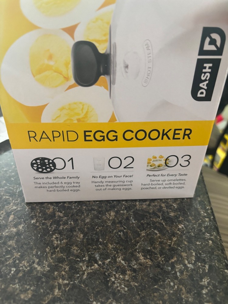 Dash Rapid 6 Egg Cooker