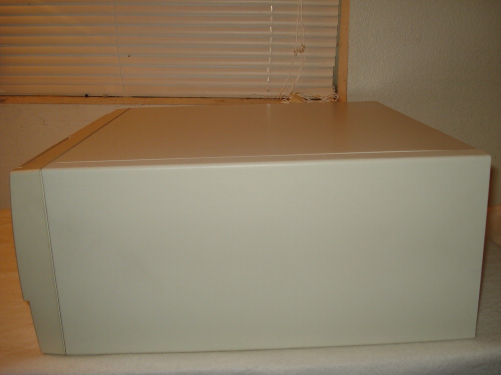 VINTAGE TECHMEDIA EMPTY AT TOWER COMPUTER CASE -NO POWER SUPPLY-