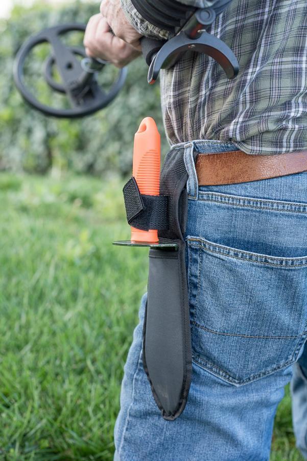 12 Inch Serrated Edge Digger with Sheath