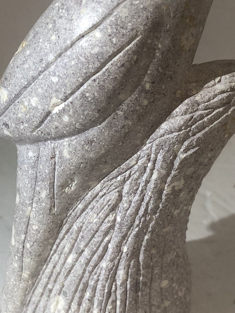 Vtg Parrot Carved in unknown Stone