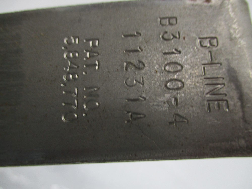 B-LINE B3100-4 PIPE CLAMP CLEVIS HANGER UNMP