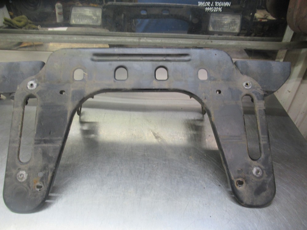 Polaris Sportsman 700 2003 front rack support