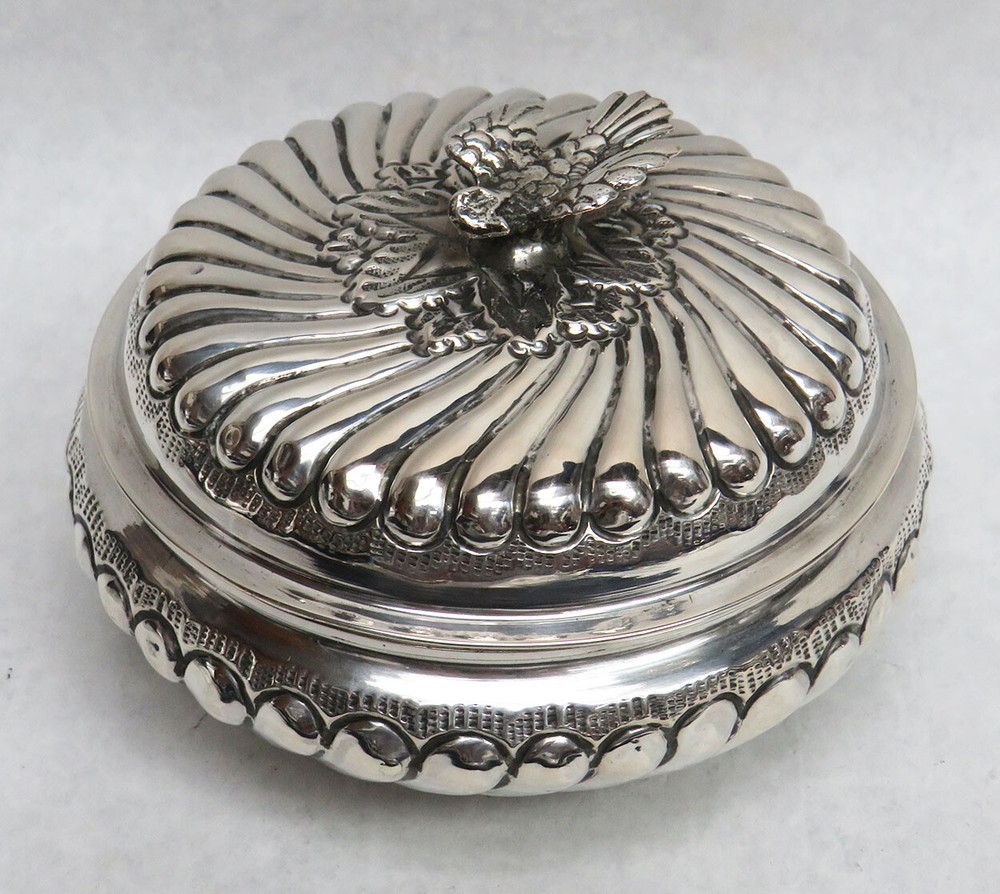 GREAT VINTAGE SOLID SILVER BIRD FINIAL POWER JAR