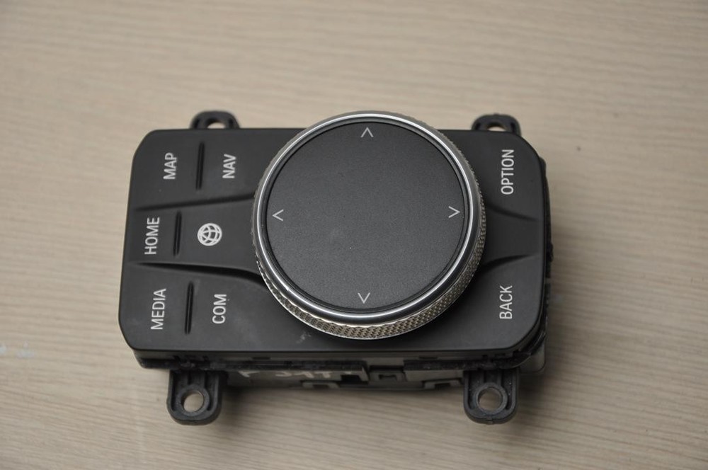 Control unit interface BMW 2' F44 Gran Coupé 2021 5A32A39