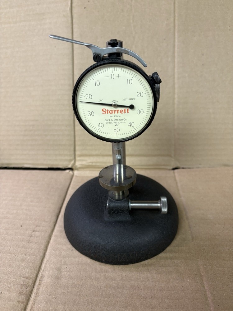 Starrett No. 654 Bench Comparator Stand W/655-141 Dial Indicator