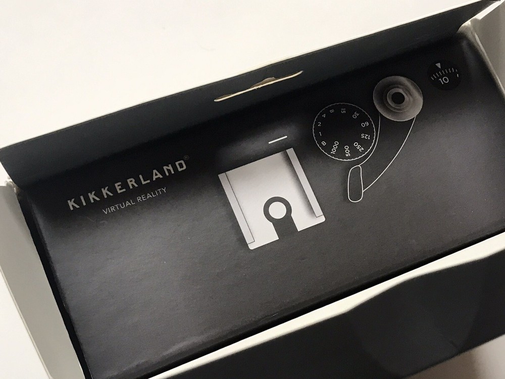 Kikkerland Camera Virtual Reality Glasses (Universal Smartphone)