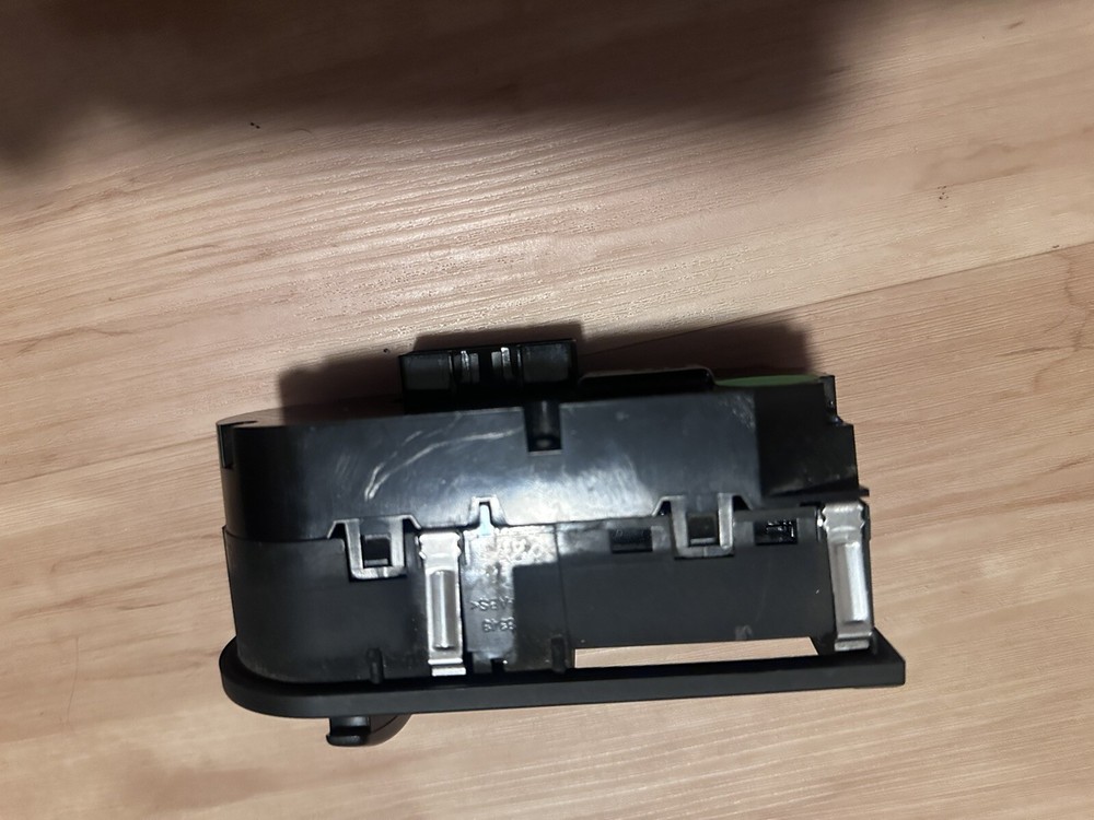 4080940c2 International Headlight Switch